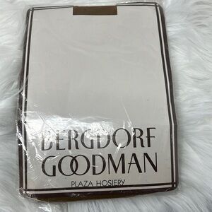 VTG Bergdorf Goodman Plaza Hosiery All Sheer Opaque Pantyhose Sandal Toe Size B